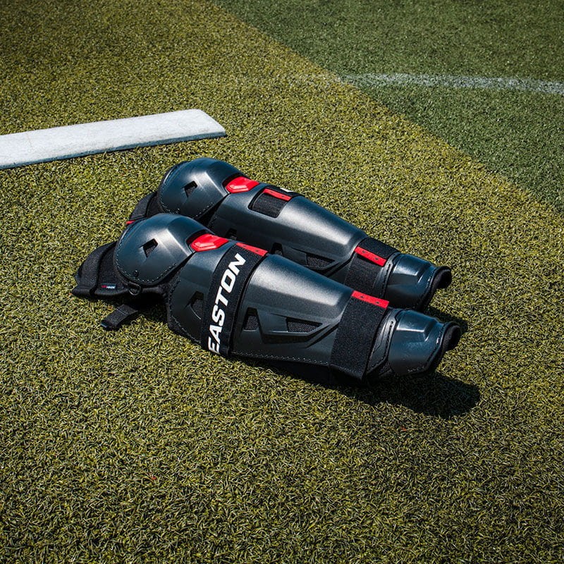 Nagolenniki Ochronne Easton Hellcat Slowpitch Fielding Leg Guards