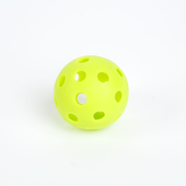 Grizzly Plastic Perforated Training Ball 40 mm (1 pc)