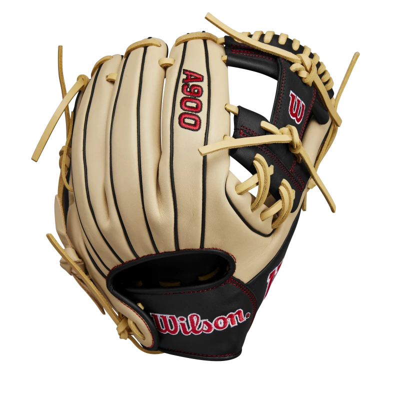 Wilson A900 PF115 Pedroia Fit 11.5 inch Infield Youth Baseball Glove