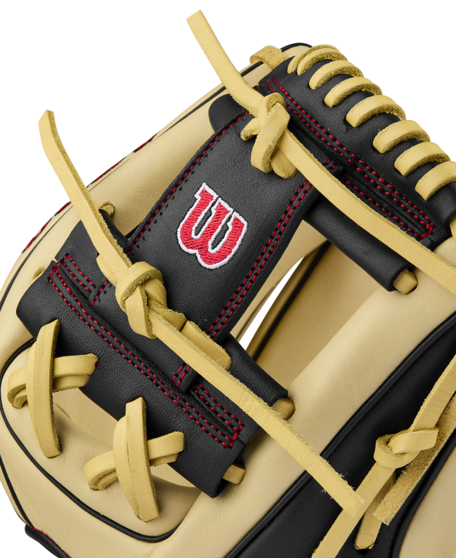 Wilson A900 PF115 Pedroia Fit 11.5 inch Infield Youth Baseball Glove