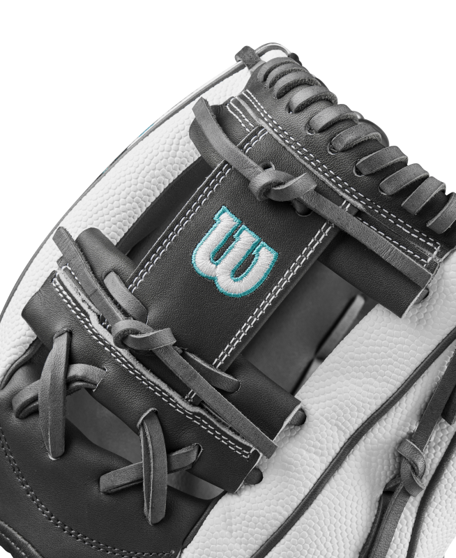WBW102623_4_A2000_Classic_Fastpitch_H75_IF_Charcoal_WhiteSS_Teal.png