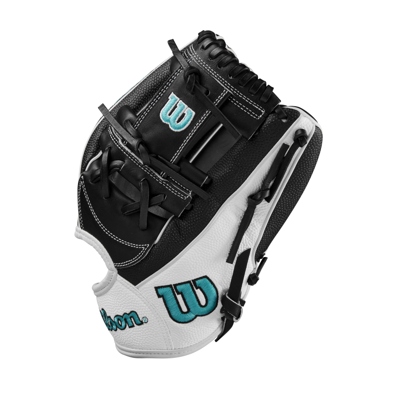 WBW102624_2_A2000_Classic_Fastpitch_H12_IF_Black_BlackSS_White_Teal.png