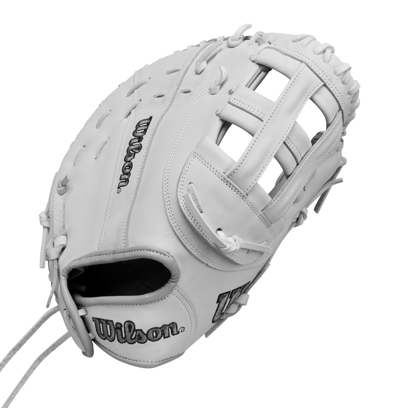 WBW102599 Wilson A1000 1620 12.5” Fastpitch First Base Mitt