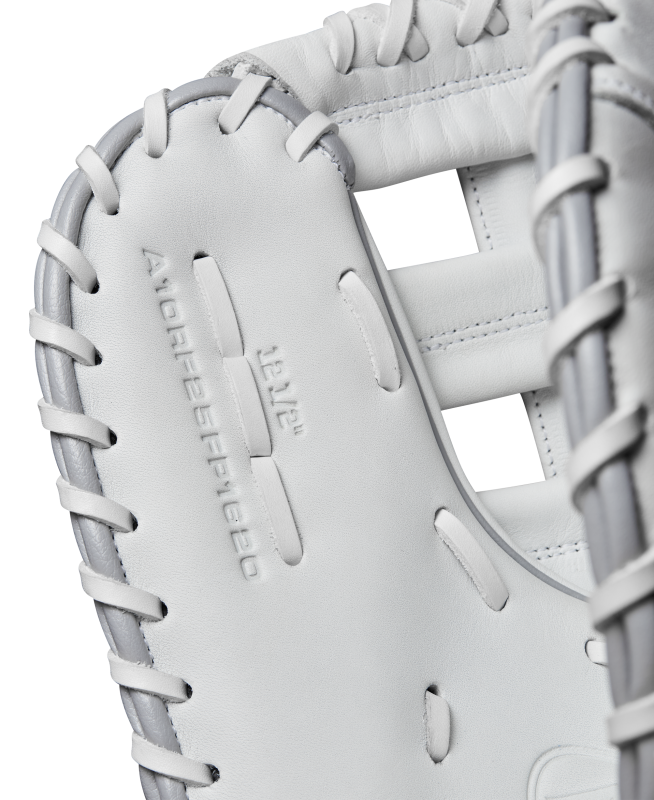 Wilson A1000® 1620 12.5 inch Fastpitch Softball First Base Mitt