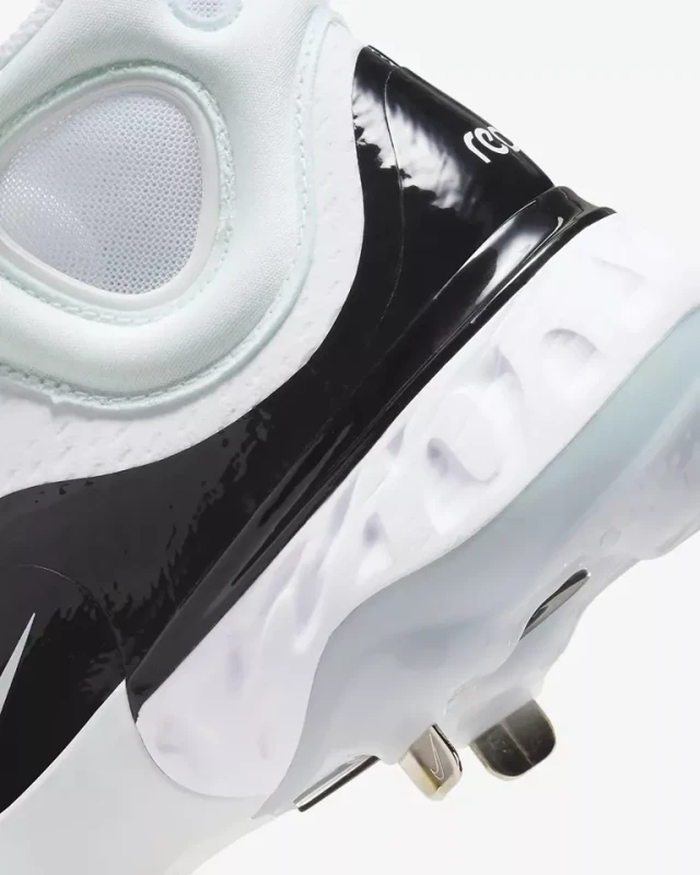 Nike Alpha Huarache Elite 4 Mid Men Baseball Cleats