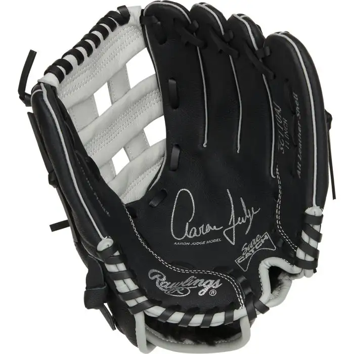 Rawlings Sure Catch Aaron Judge 11 in Youth Baseball Glove