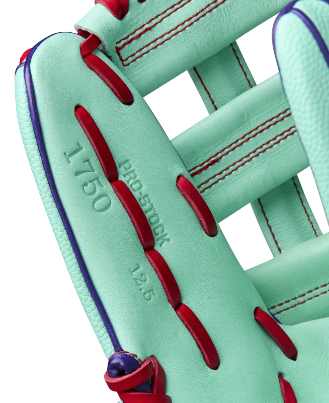 WBW103455 Wilson A2000 1750SS 12.5 inch Outfield Baseball Glove