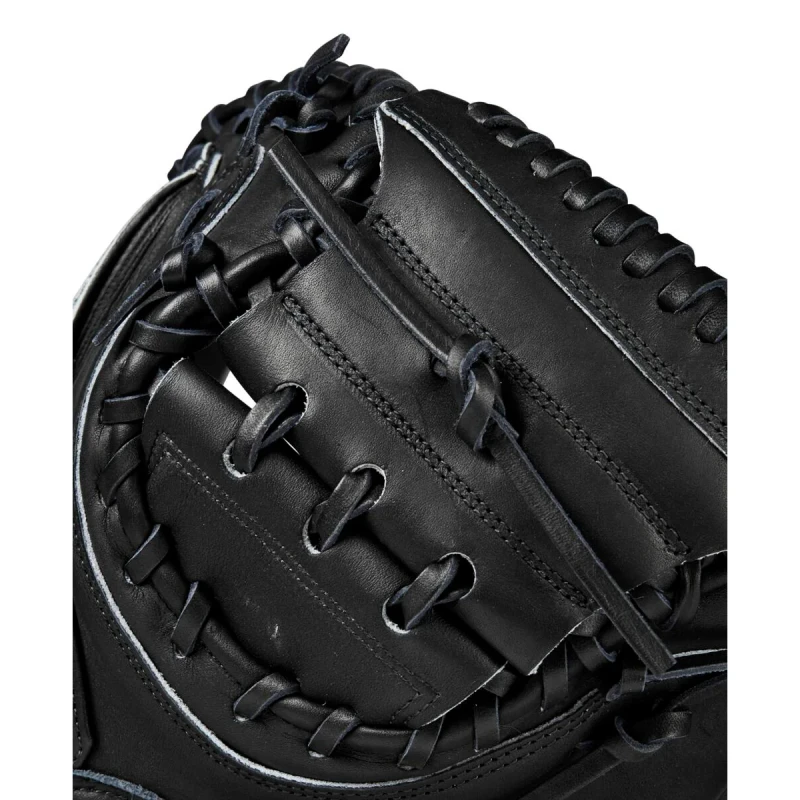 WBW102092335 Wilson A2000 M23 33.5 inch Black Baseball Catcher’s Mitt