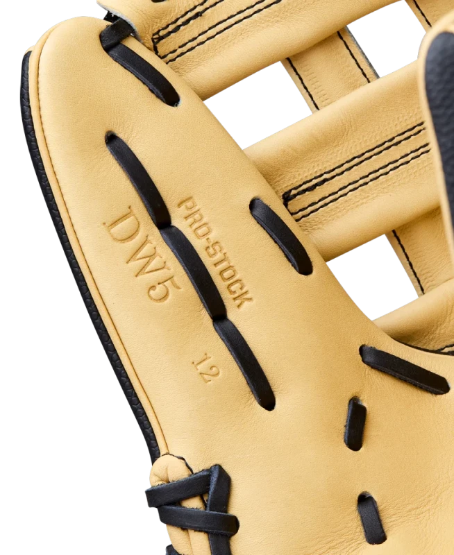 WBW10411612 Wilson A2000 DW5 12 inch Black/Blonde Utility Baseball Glove(Classics Series)