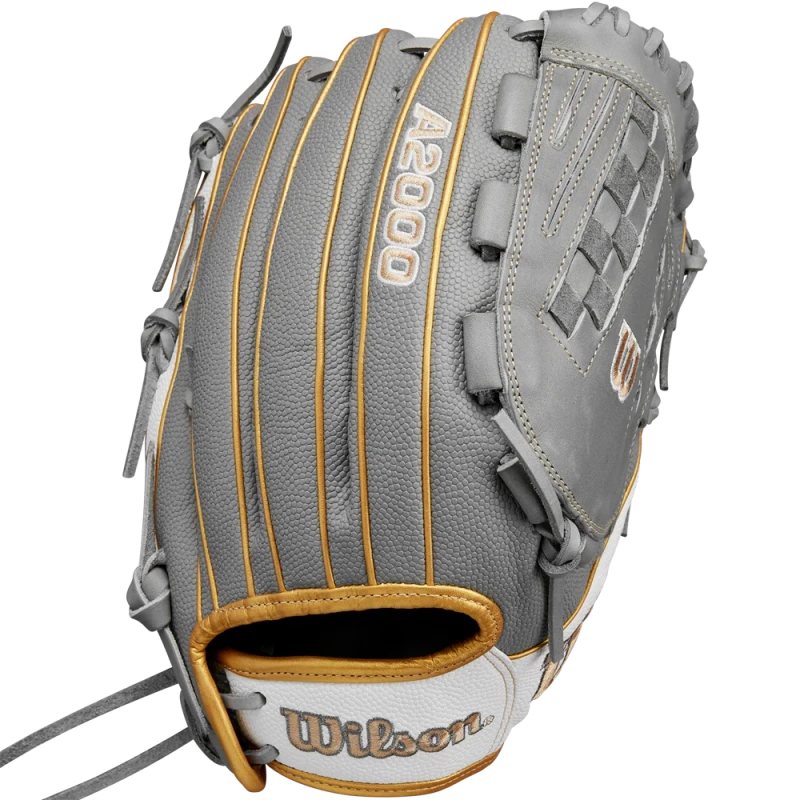WBW102677125 Wilson A2000 V125SS 12.5 inch Fastpitch Utility Softball Glove