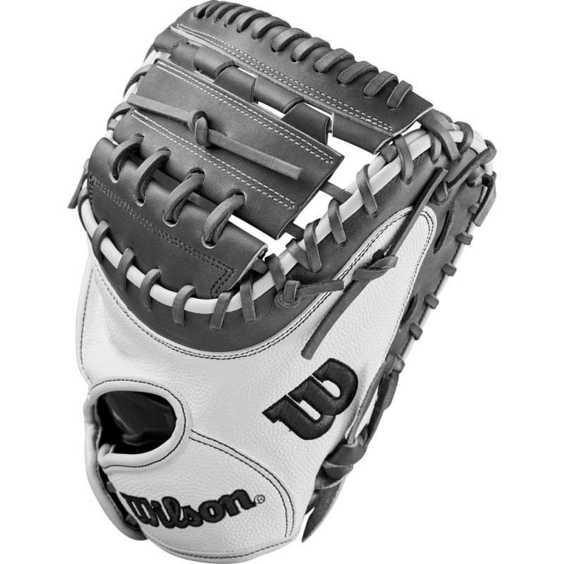 WBW10268134 Wilson A2000 FPCM23 34 inch Fastpitch Softbal Catcher Mitt White / Grey