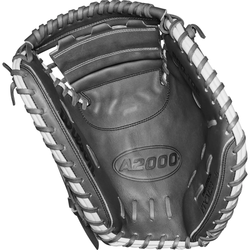 WBW10268134 Wilson A2000 FPCM23 34 inch Fastpitch Softbal Catcher Mitt White / Grey