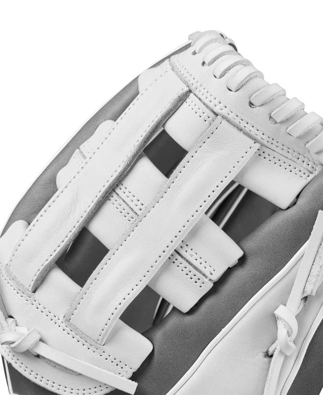 WBW102591_4_A1000_Fastpitch_IF12_IF_12_SteeledGrey_White.png.high-res.jpeg