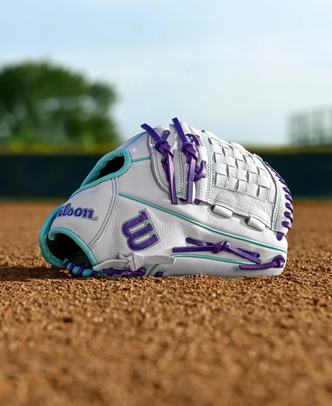 WBW10355912 Wilson A500 Siren 12 inch Youth Fastpitch Softball Glove