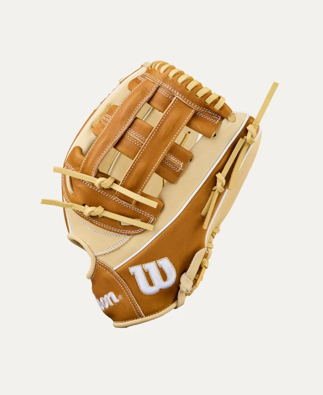 WBW103964  Wilson A1000 1750 12.5 inch Outfield Baseball Glove